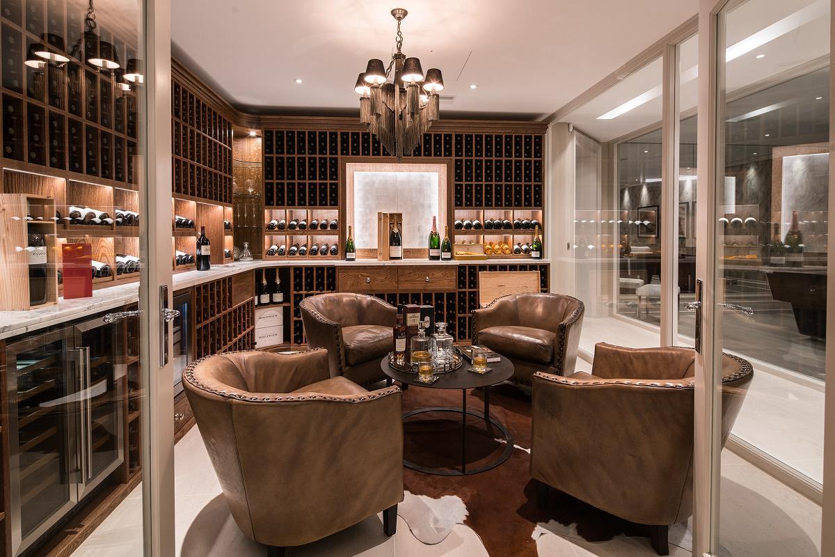 Neo-Georgian style cigar wine room