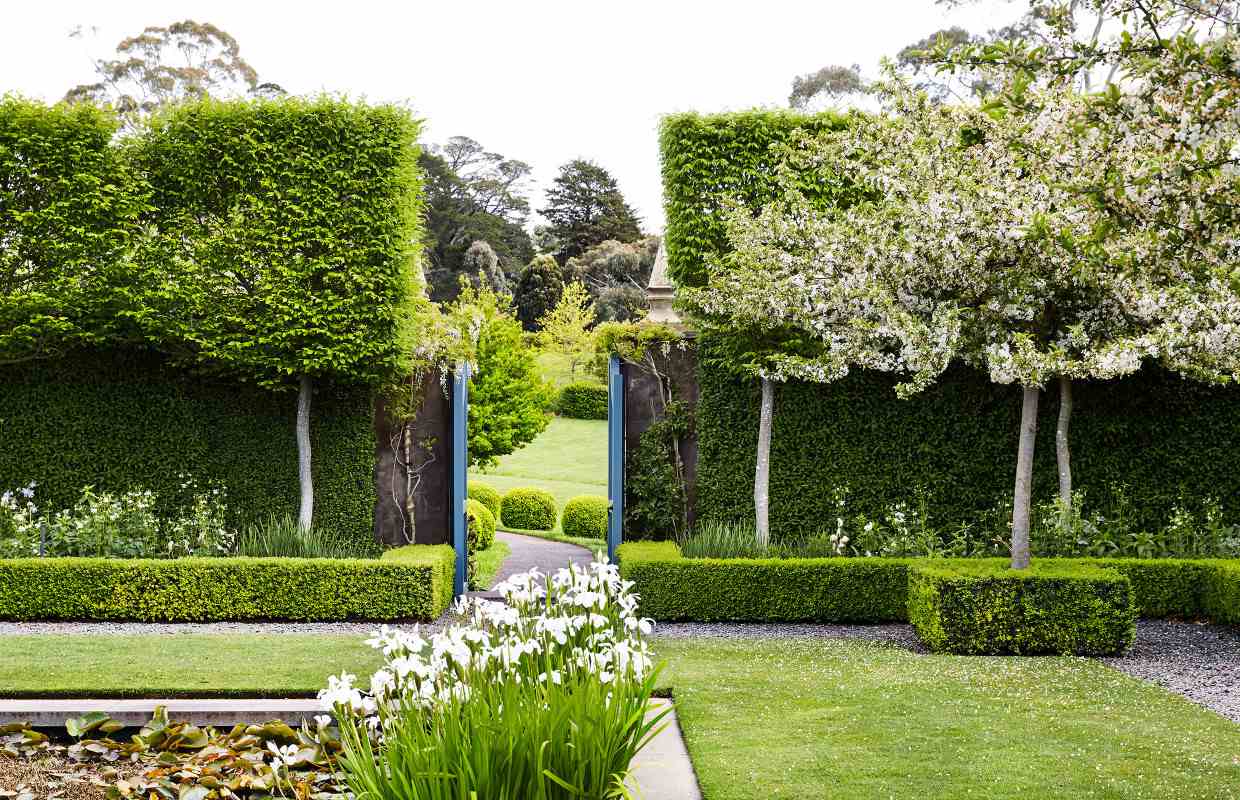 Paul Bangay modern country gardens lily pond gate