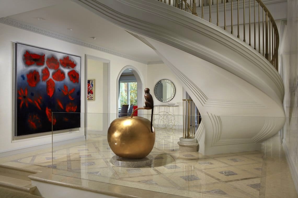 Bradfield & Tobin art-focused design entrance hall