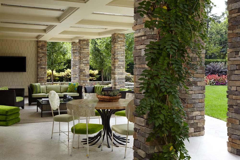 Bradfield & Tobin art-focused design terrace