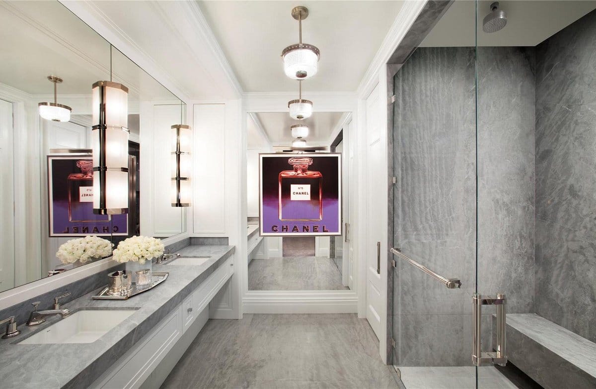 United Nations Contemporary luxury apartment bathroom